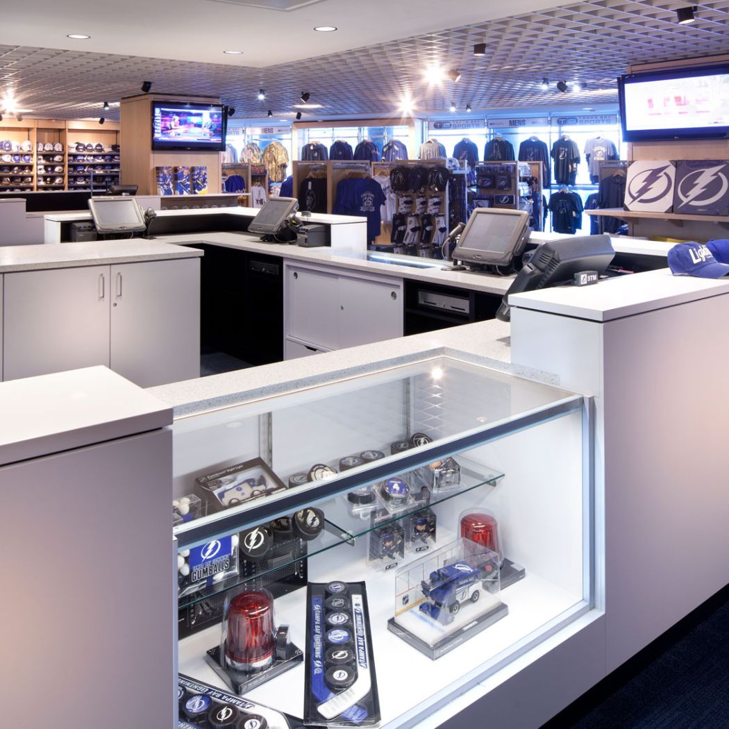 White Cliff - Image 4